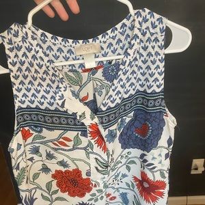 Res White and Blue Floral Sleeveless Loft Blouse